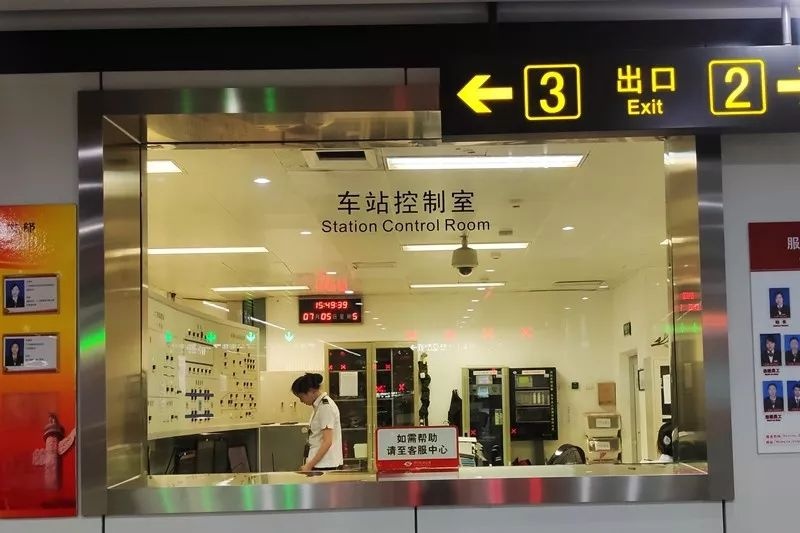 大(dà)尺寸甲級防火窗